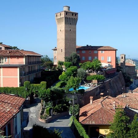 Hotel Castello Di Santa Vittoria Santa Vittoria dʼAlba Exteriér fotografie