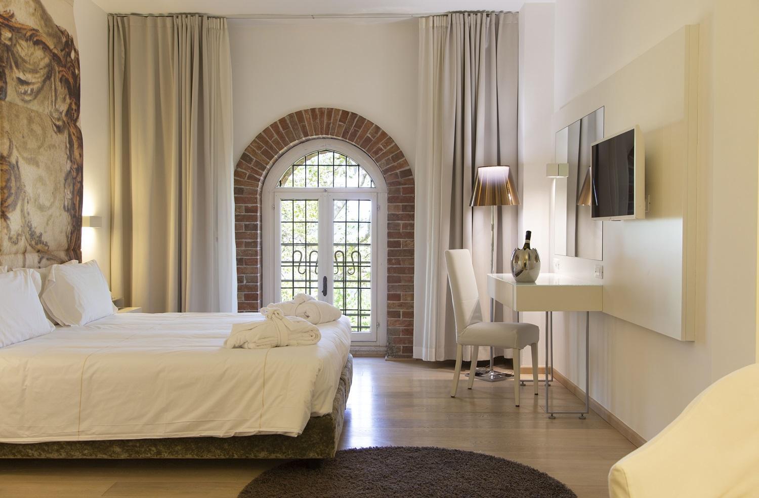 Hotel Castello Di Santa Vittoria Santa Vittoria dʼAlba Exteriér fotografie